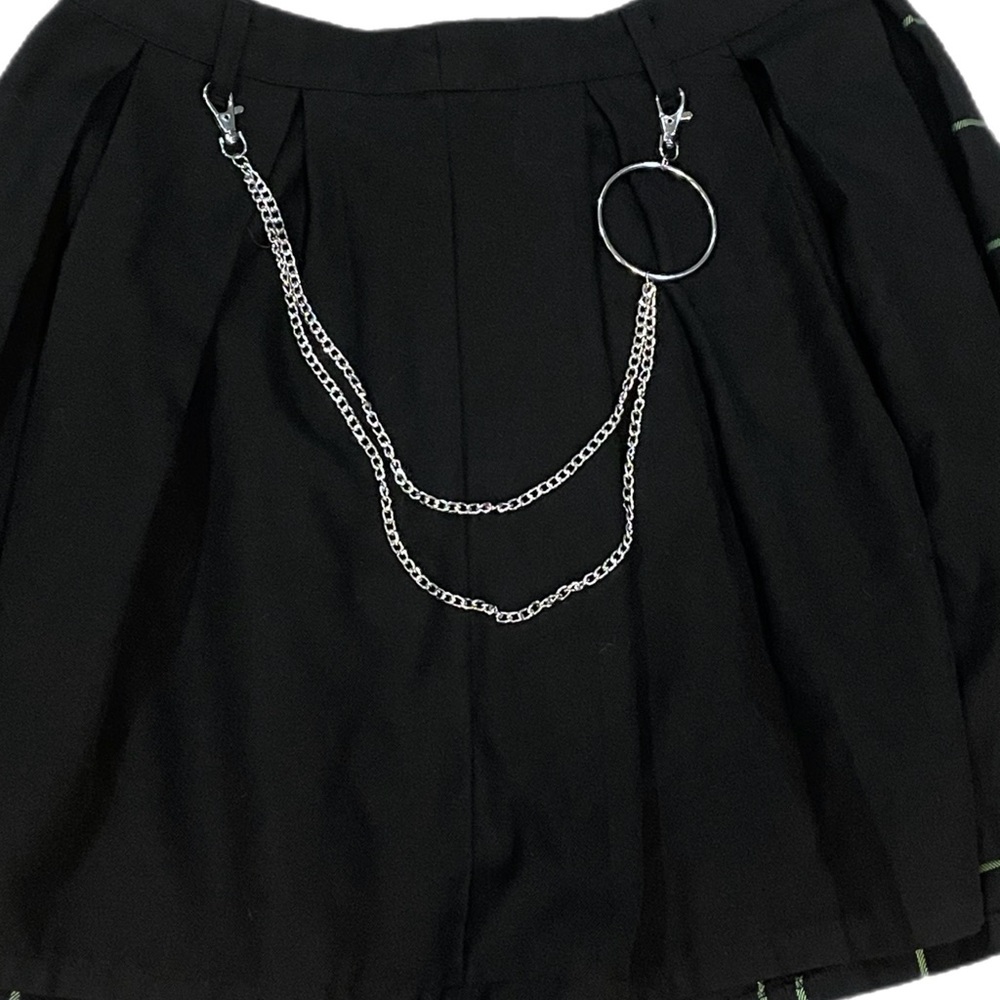 Hot Topic Pleated Mini Green And Black Grid Chain Skirt Goth Punk Emo Alt Size M - Picture 5 of 7